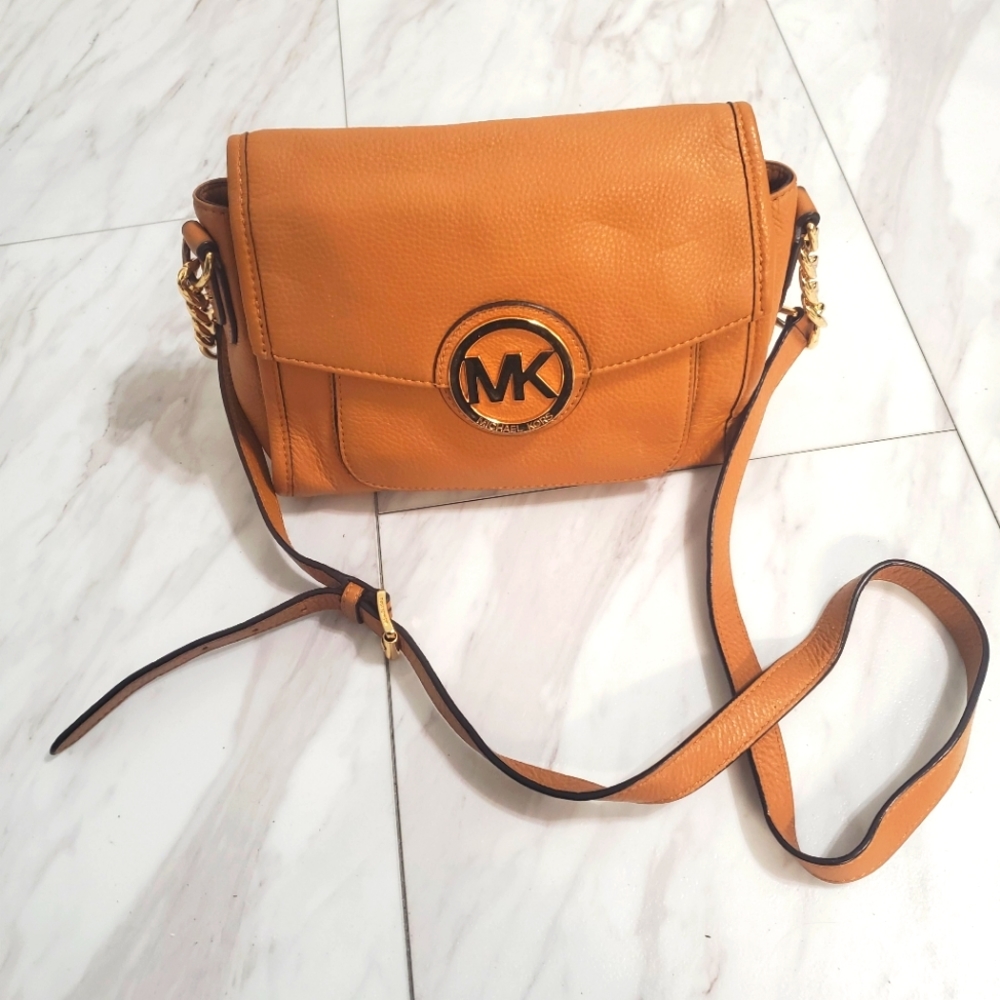 Michael kors crossbody bag purse